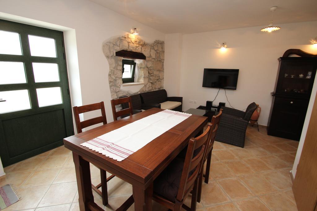 Holiday Home Vinkovic Пореч Екстериор снимка